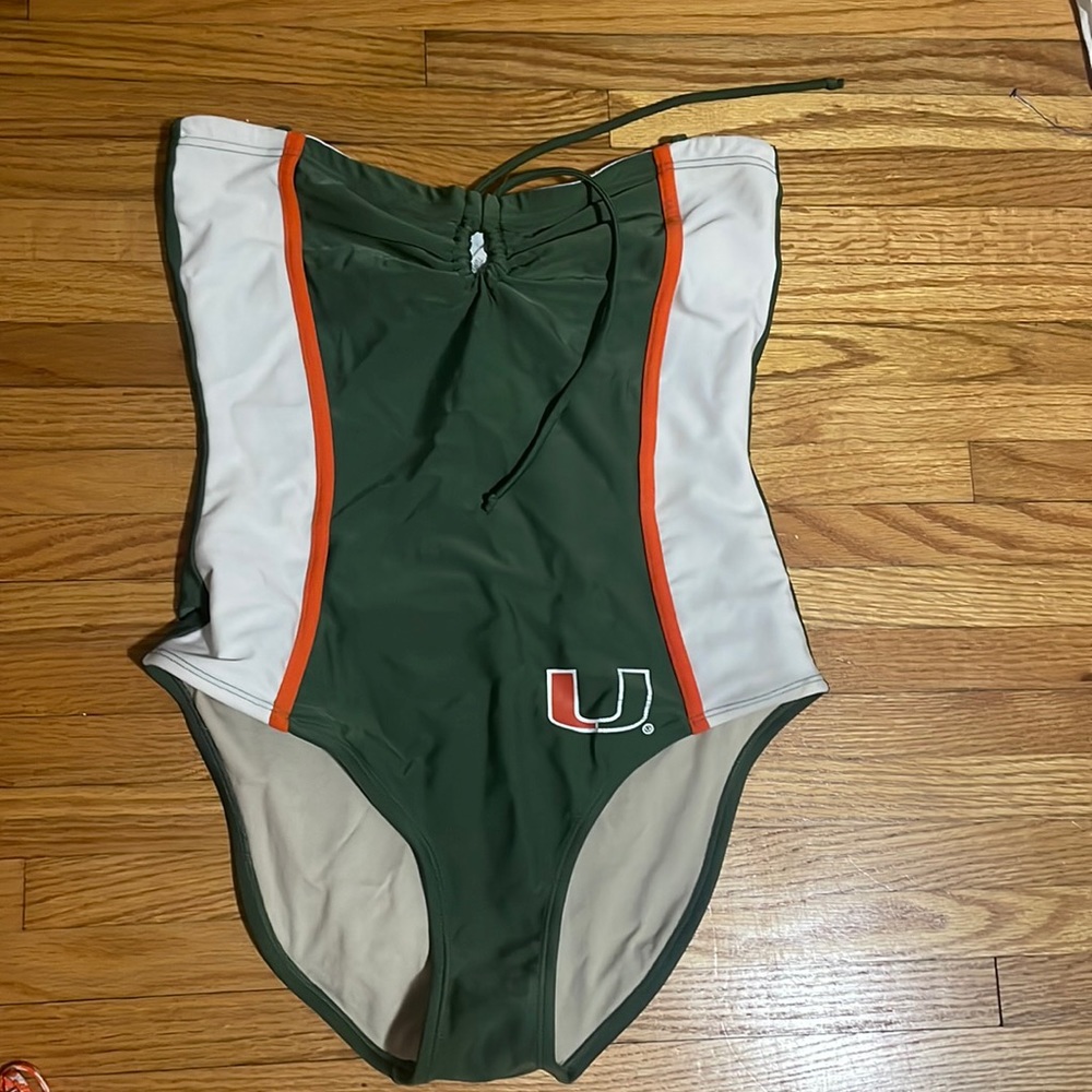 UM one piece bathing suit